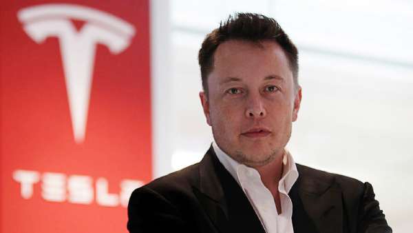 எலான் மஸ்க் முதலிடம் எலான் மஸ்க் முதலிடம்