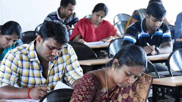 1 இடத்திற்கு 300 பேர் போட்டி 