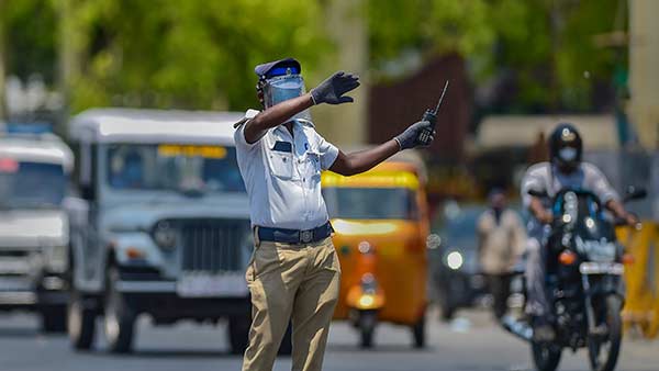  978 வழக்குகள்