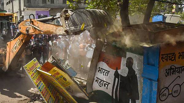 நீதிமன்றம் உத்தரவு 