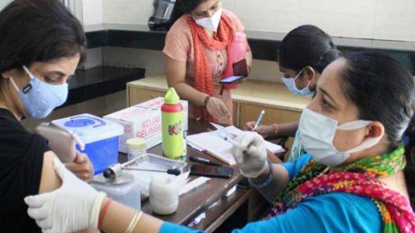 கொரோனா கட்டுப்பாடுகள் கொரோனா கட்டுப்பாடுகள்