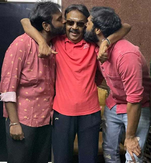 வெற்றிச்சின்னம் வெற்றிச்சின்னம்