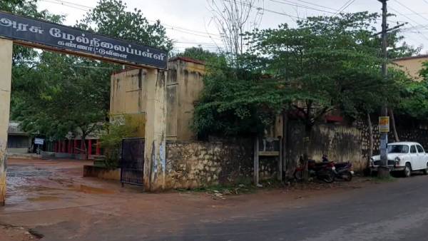 காவல்துறையினர் விசாரணை காவல்துறையினர் விசாரணை