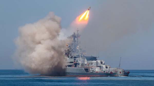 ரஷ்யா மீது தாக்குதல் 