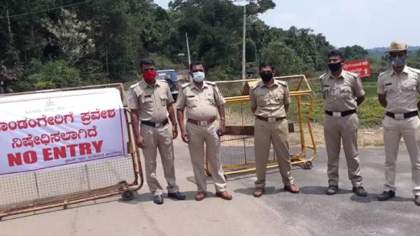 ஸ்பீக்கர்கள் 