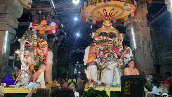 மழையில் சாமி அம்மன் புறப்பாடு இல்லை மழையில் சாமி அம்மன் புறப்பாடு இல்லை