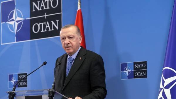 உக்ரைனுக்கு உதவி 