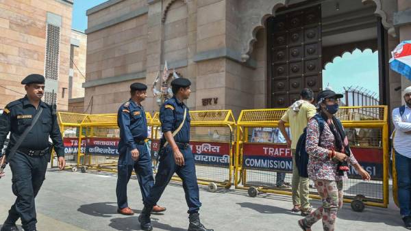 புதிய வழக்கு 