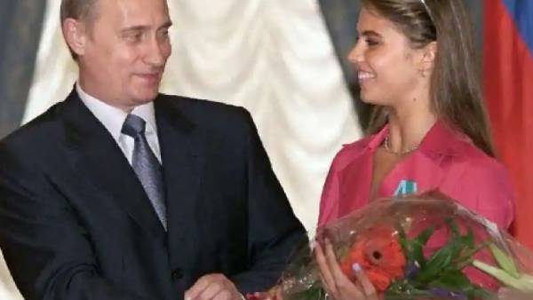 விவாகரத்து காரணமாக கூறப்பட்டவர் 