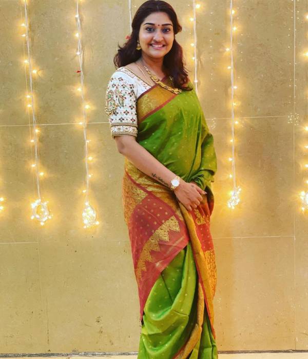 ரசிகர்கள் அதிகம் ரசிகர்கள் அதிகம்