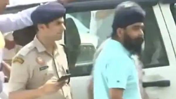 டெல்லி, அரியானா போலீஸ் 