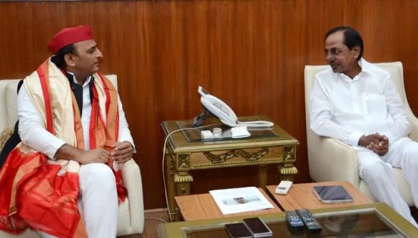 வலிமையான கூட்டணி 