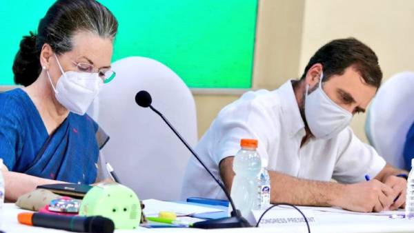 சோனியா குடும்பத்திற்கு விலக்கு 