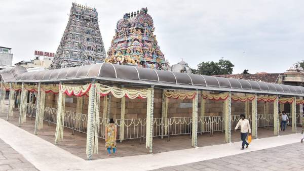 47 கோயில்களில் தொடக்கம் 47 கோயில்களில் தொடக்கம்