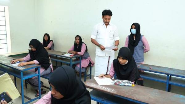 கத்தியைக் காட்டி மிரட்டல் 