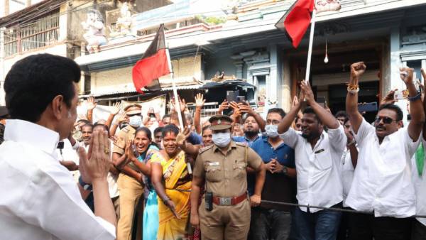 மாவட்ட செயலாளர்கள் 
