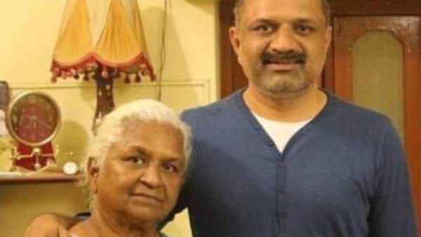 கிட்டார் வாசிப்பு