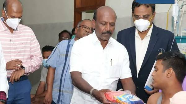 பணியாளர்கள் மகிழ்ச்சி பணியாளர்கள் மகிழ்ச்சி