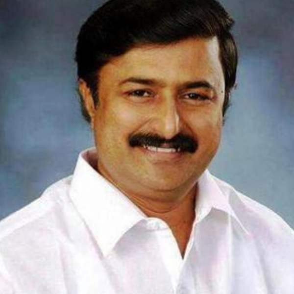 செய்தித்துறை அமைச்சர் செய்தித்துறை அமைச்சர்