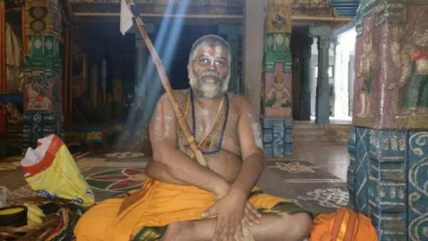  நடமாட முடியாது 