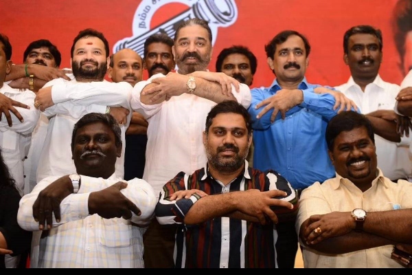  பாஜகவில் இணைகிறார் 