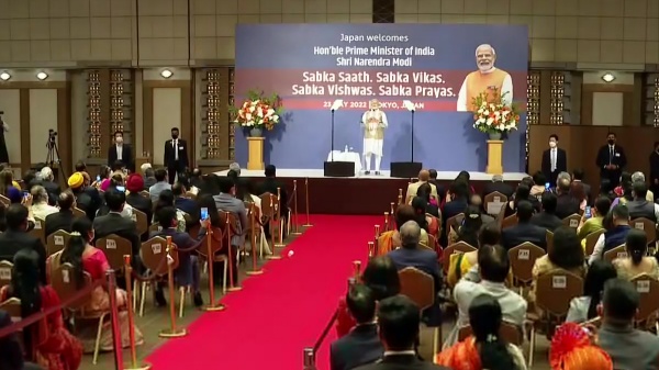 ஜனநாயகம் வலிமையாகி உள்ளது ஜனநாயகம் வலிமையாகி உள்ளது