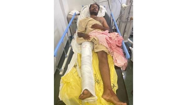 நோட்டீஸ் ஒட்டி தேடிய போலீஸ் 