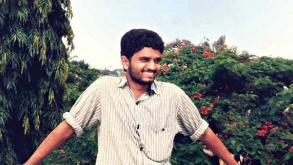 19 வயதில் கைது 