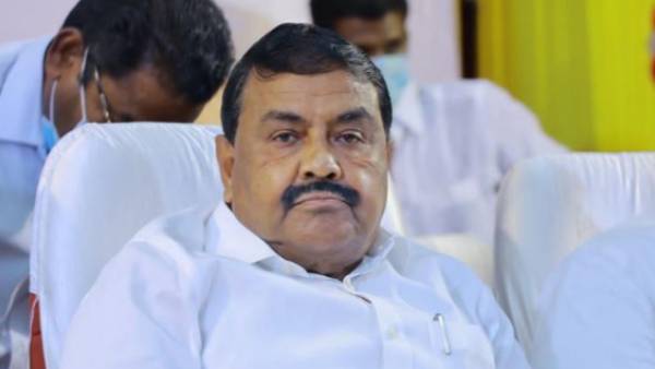 ஈகோ பிரச்சனை 