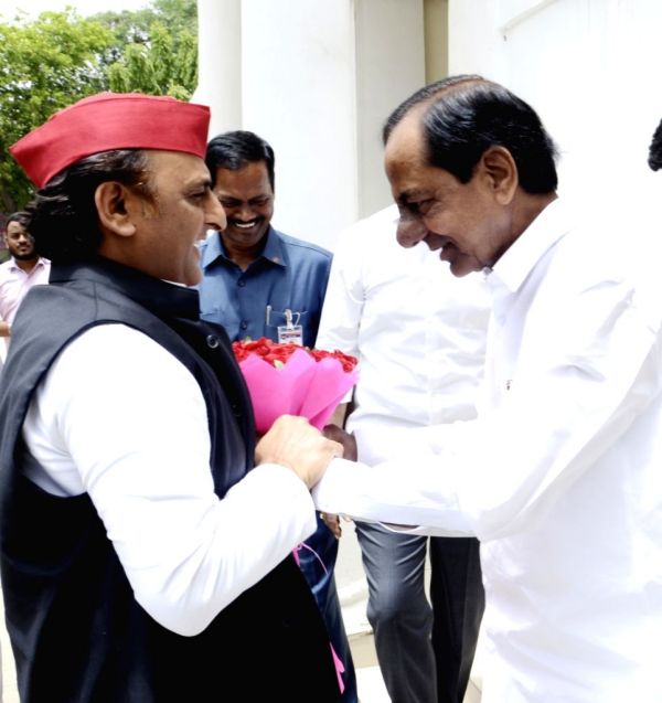 காங்கிரஸ் இல்லாத கூட்டணி 