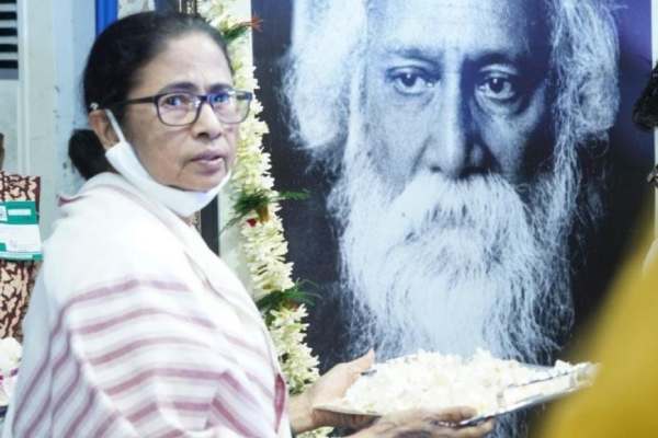 கவிஞர் மம்தா 