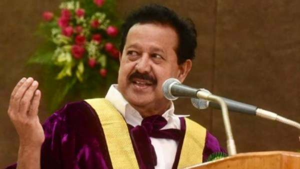 பின்பற்ற தயார் பின்பற்ற தயார்