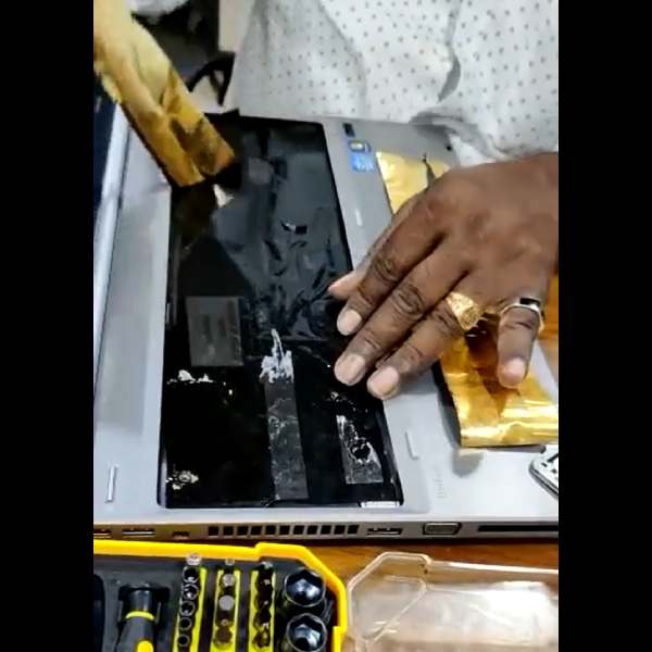 லேப்டாப்கள் லேப்டாப்கள்