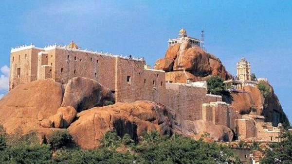 திருச்சிவாசிகள் 