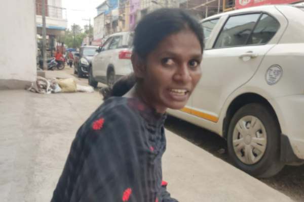 கணவருடன் தகராறு 