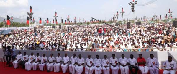 நேரு வருகை