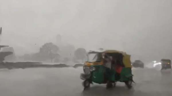  ஆலங்கட்டி மழை