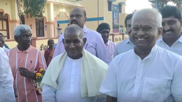 சாதனைகள்