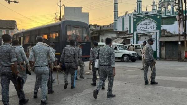 முன்னெச்சரிக்கைக்கு உத்தரவு 