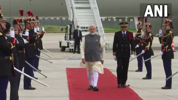 இந்தியர்கள் வரவேற்பு 