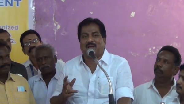 கடனை அடைக்கிறோன் 