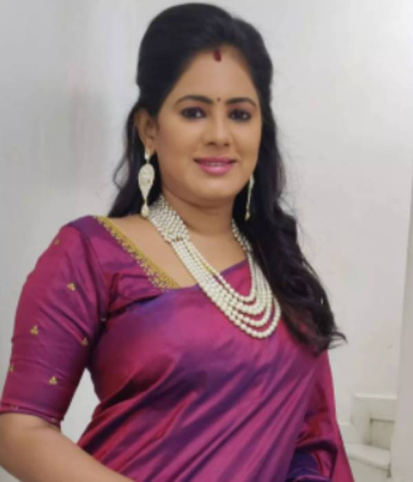 சித்ராவின் தோழி 