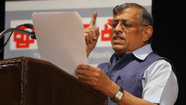 துக்ளக் குருமூர்த்தி 