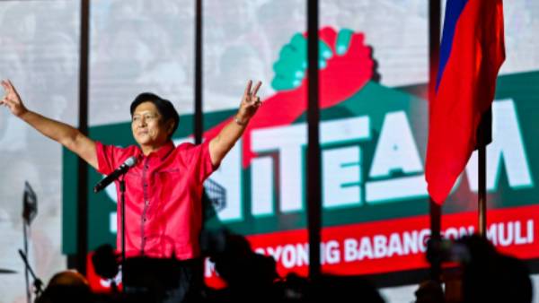 ஆதரவும் எதிர்ப்பும் 