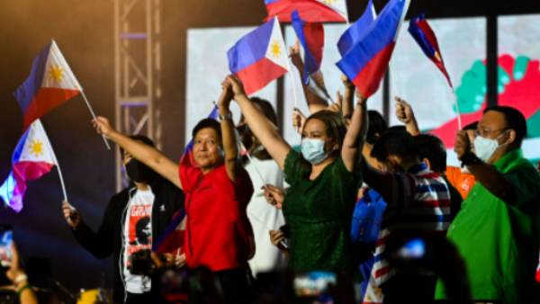 சர்வாதிகாரி மகன் 