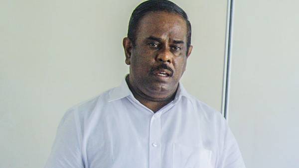 இலங்கை எம்பி