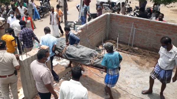 ஊர் திரும்பிய இளைஞர்கள் ஊர் திரும்பிய இளைஞர்கள்