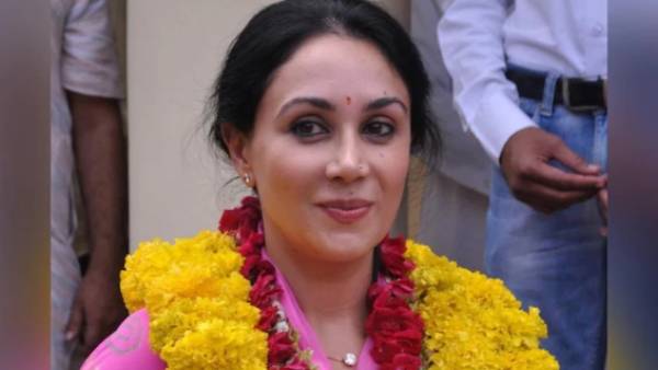 ஷாஜஹான் மீது புகார் 