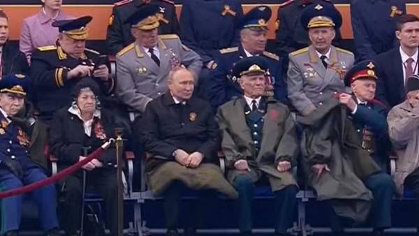 ரஷ்யா வெற்றி விழா 