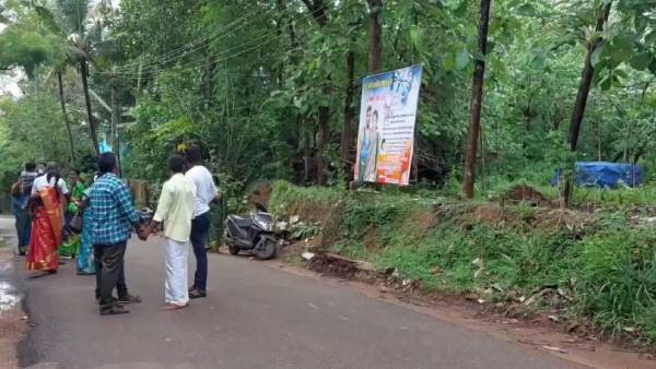  மின்வாரிய ஊழியர் 